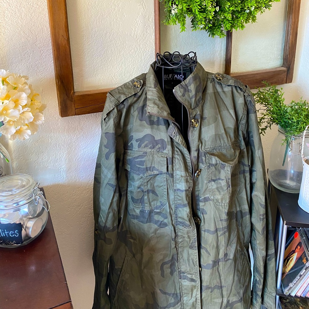 Buffalo light camo trench coat